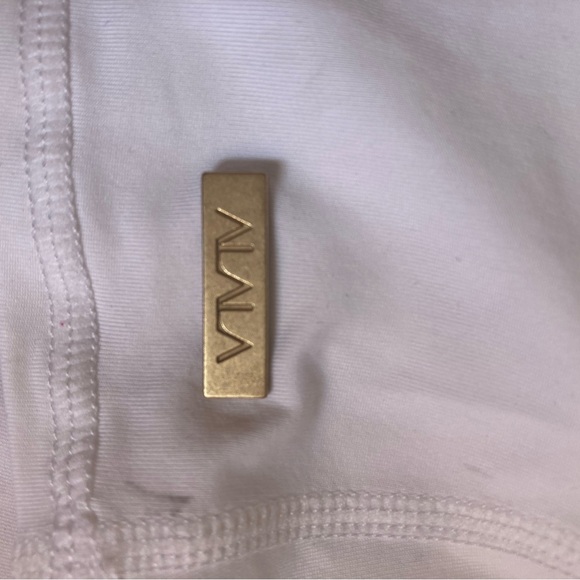 ALALA Flyweight Hoodie Tee Long Sleeve NWT White - Picture 13 of 16